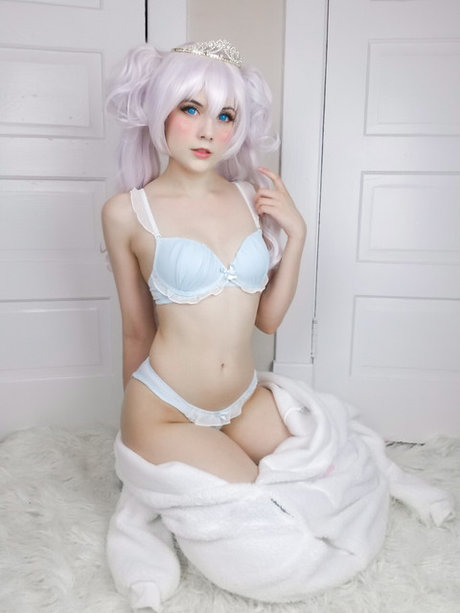 Meggii modèle chaud image