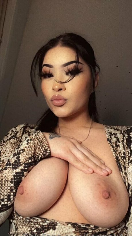 asian slut onlyfans pornographic picture