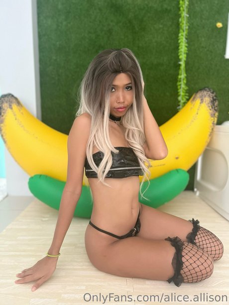 Alicex Allison modèle érotique collection