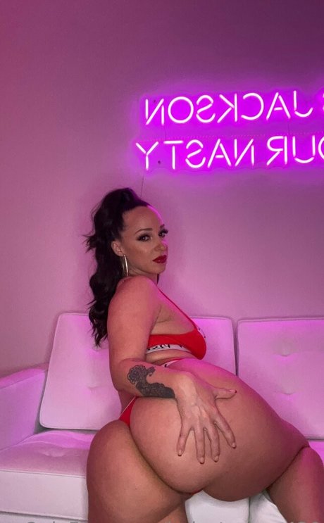 Jada Stevens porn star picture