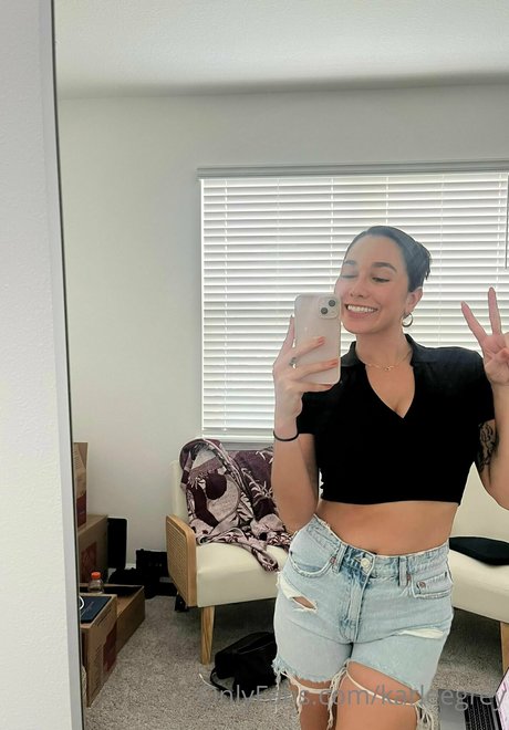 Karlee Grey haut étoile images