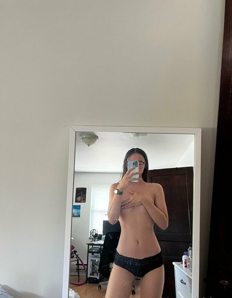 peachbloss modelo galerías