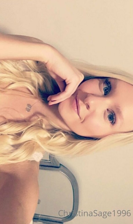 Christina Sage actriz exclusiva fotos