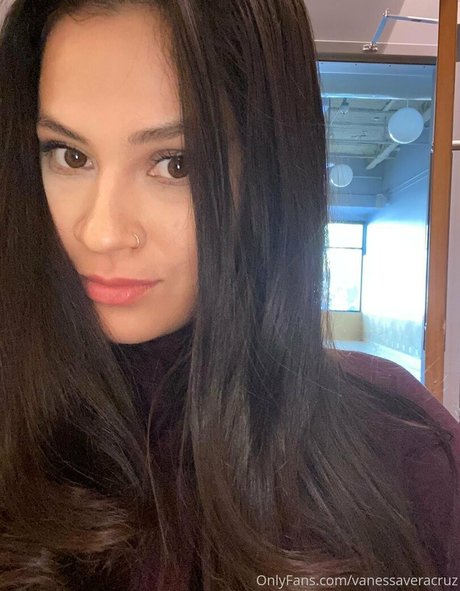Vanessa Veracruz nudes model galleries