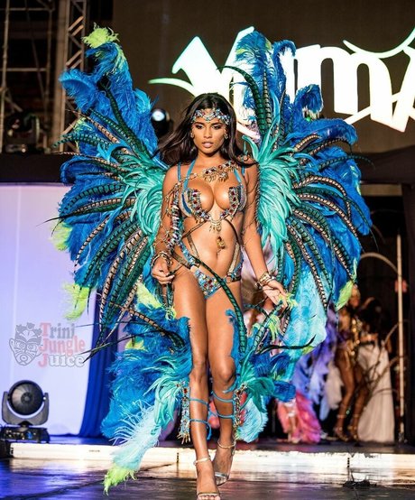 Sinead Xia mejor modelo archivo