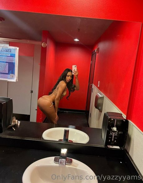 lesbian strapon onlyfans sexy naked img