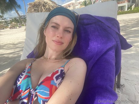 Barbara Dunkelman star exclusive img