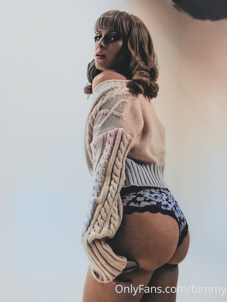 Barbara Dunkelman model top archive