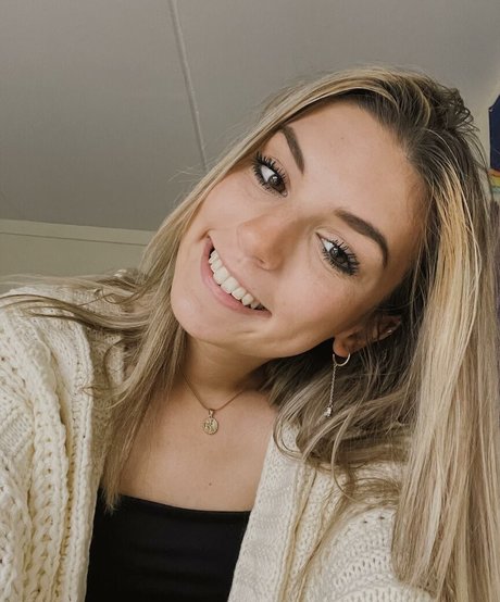 Kenna James pornstar pretty archive