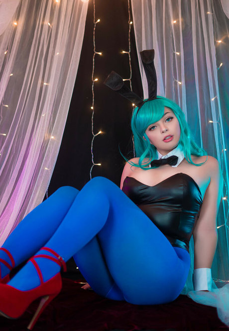 Okicospi actrice pornographique photos