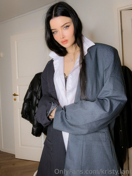 Kristy Lani desnudos de estrellas imágenes