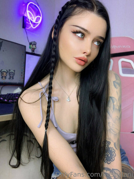 Kristy Lani modèle joli photos