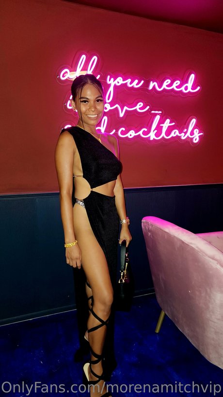 Morena Mitch haut modèle images