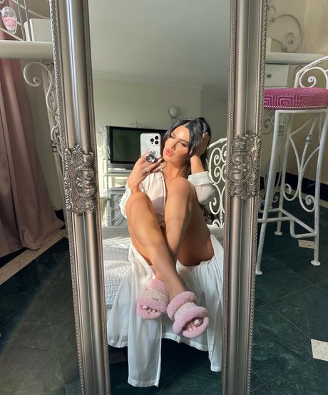 Stanija dobrojevic actriz desnuda foto