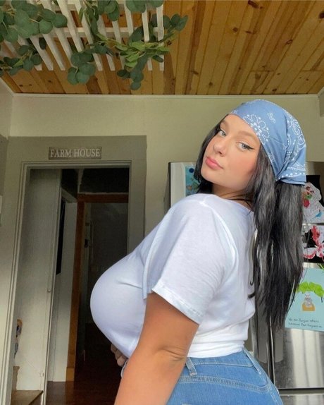 xoangel444 étoile nue galeries