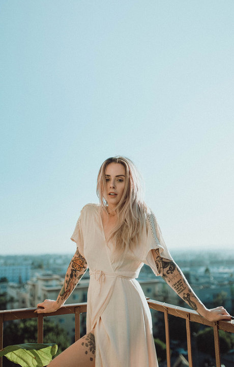 Alysha Nett pornstar erotic img