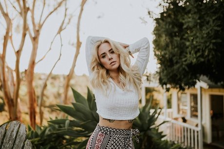 Alysha Nett perfect model galleries