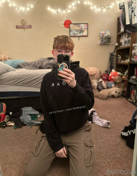 dxmbpup actrice chaude galerie