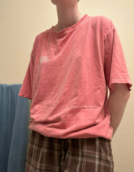 dxmbpup estrella desnuda imagen