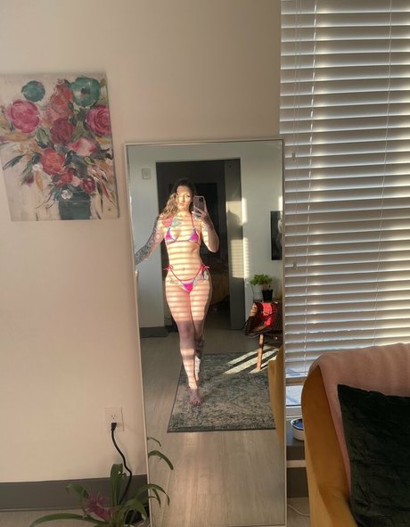 OftenElle actrice porno photos