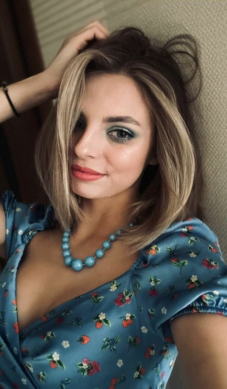 busya18plus estrella xxx imagen