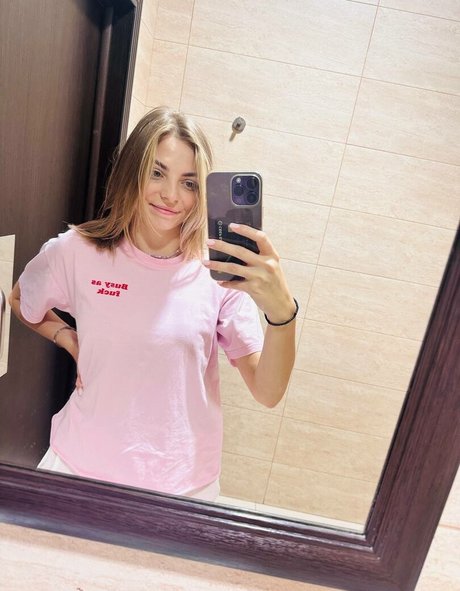 busya18plus estrella libre galería