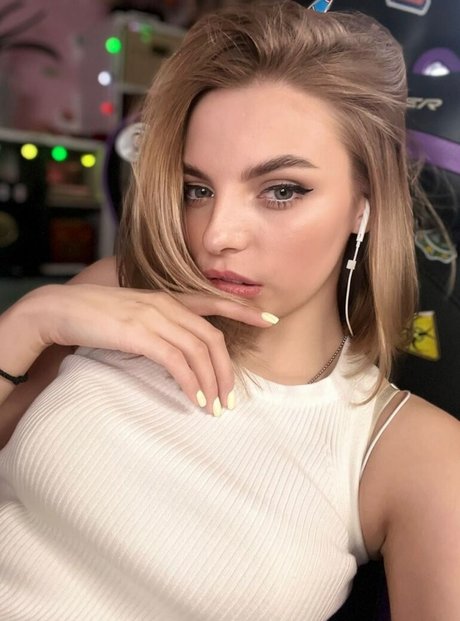 busya18plus belle étoile img