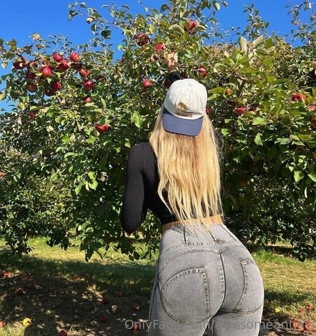 Antje Utgaard modèle de haute qualité photo