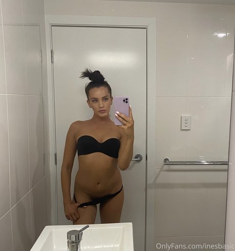 lesbian milf onlyfans sexy photo
