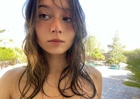 zipoz estrella pornografica galería