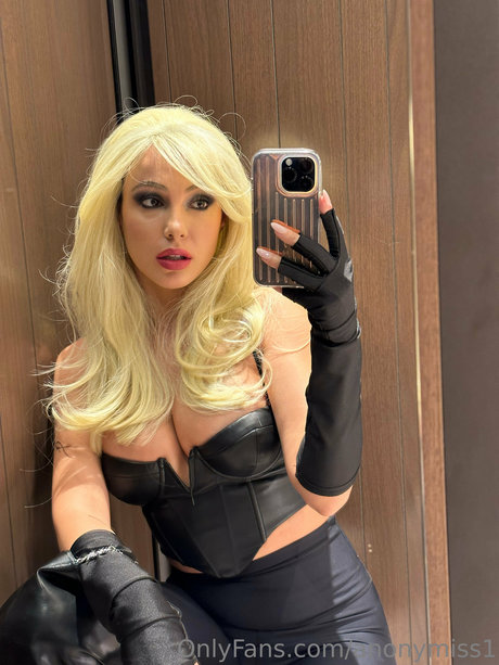 anonymiss1 erotic pornstar image
