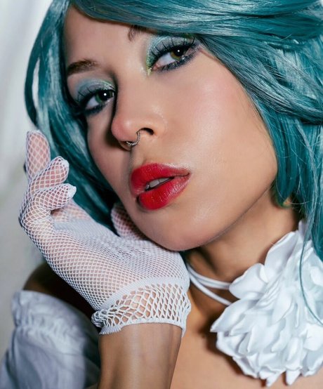 Oladushek11 modèle joli photos