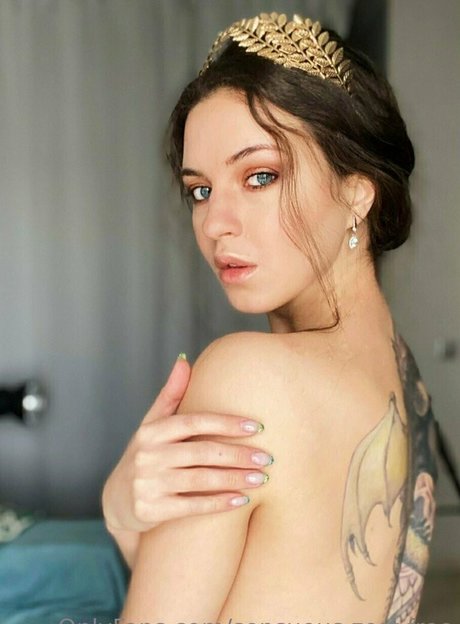 sensuous zest free model sexy picture