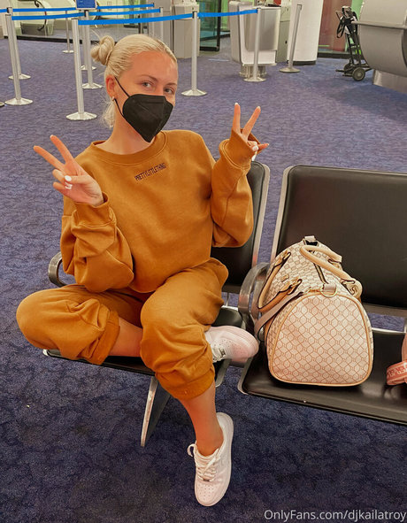 Djkailatroy actriz desnuda recopilación