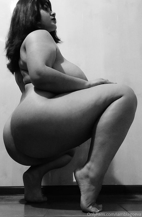 Vale Blagoeva estrella porno hd foto