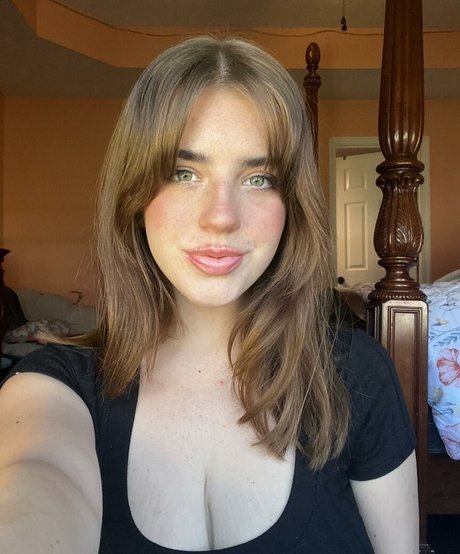 Haley Z star du porno xxx img