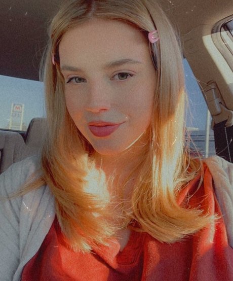 Haley Z star beautiful pictures