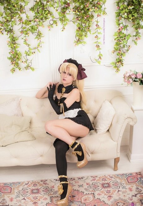 Fox Tsai Shen high quality pornstar pic