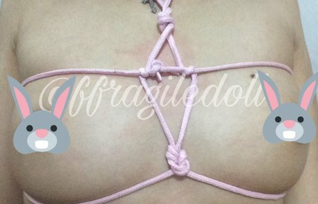 ffragiledoll desnudos de estrellas imagen