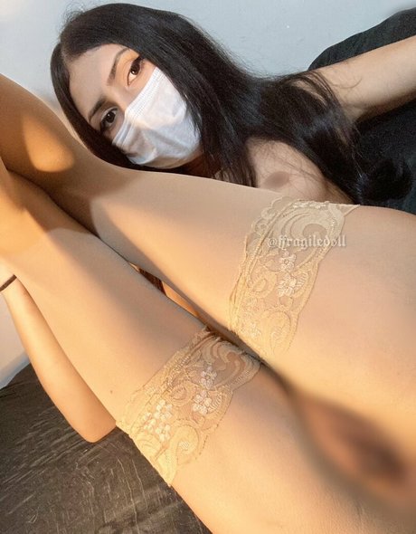 ffragiledoll modèles nus galeries