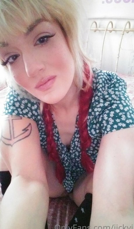 jickyj nus de stars du porno galeries