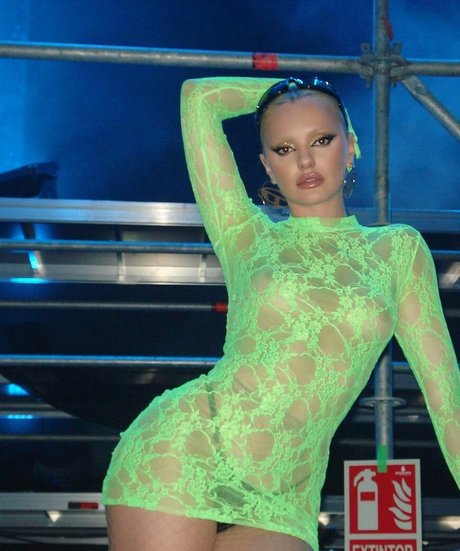 Alexandra Stan estrella recopilación