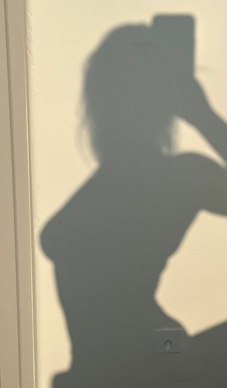 Alexandra Stan actrice de grande qualité img