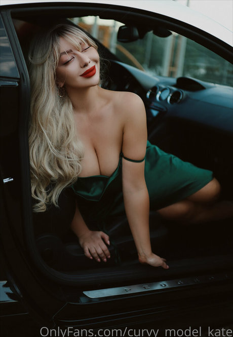 curvy model kate belle star du porno images