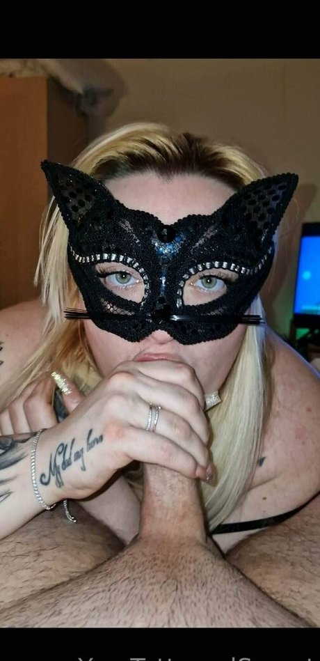 yourtattooedsecret estrella porno exclusiva imagen