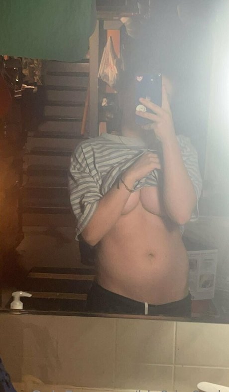 blo0d r0ach adult star archive