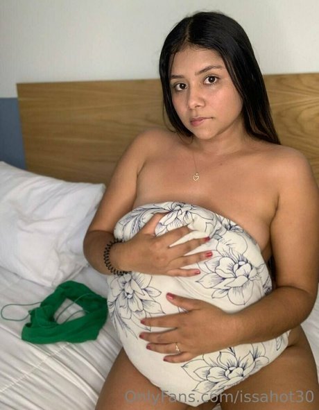 issahot30 star du porno adulte des photos