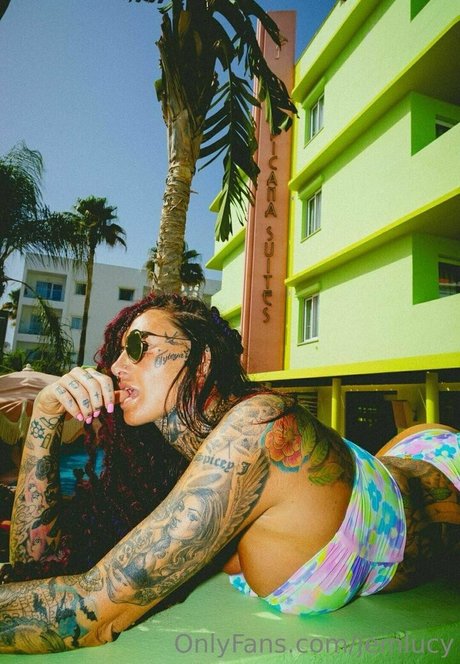 jemlucy modelo de arte foto