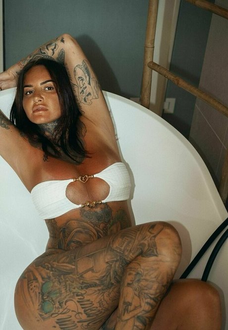 jemlucy actriz xxx imágenes