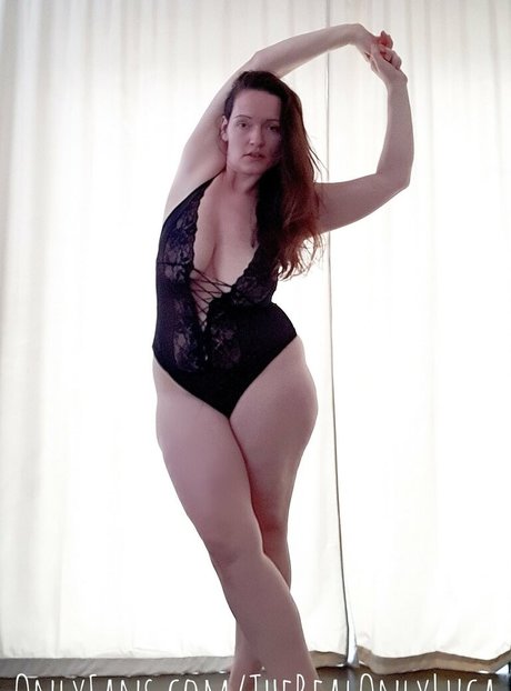 therealonlyluca buena actriz foto